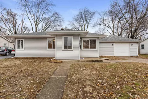 1605 178th Pl, Hammond, IN 46324