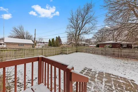 8408 Beech Ave, Munster, IN 46321 photo 7