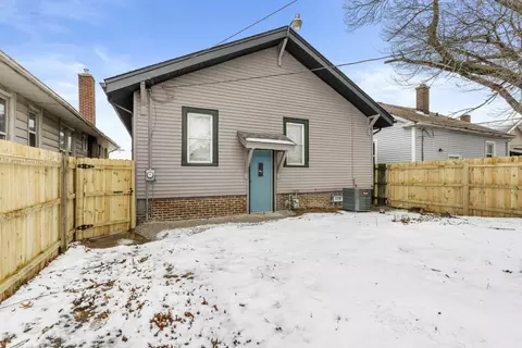 Exterior - 412 Grant St, Gary, IN 46404 photo 4 of 5