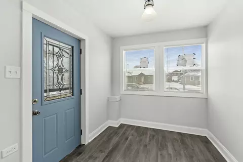 Entry Way - 412 Grant St, Gary, IN 46404 photo 1 of 3