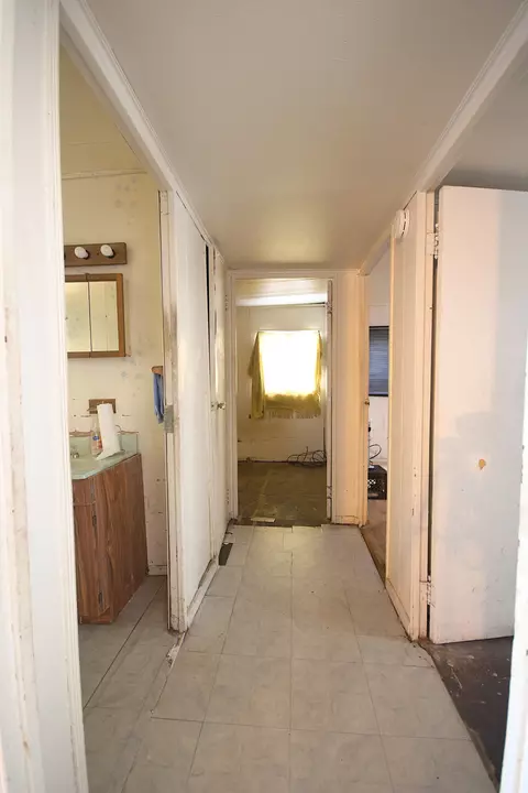 779 Matthews St, Gary, IN 46406 photo 7