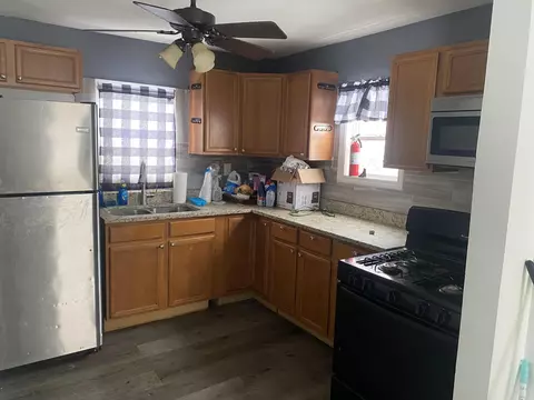 Kitchen - 2350 Edison St, Gary, IN 46406 photo 1 of 1