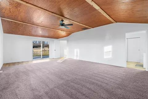 708 Beverly Dr, Hebron, IN 46341 photo 13