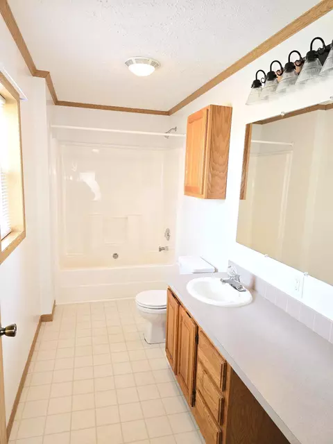 Bath - 5140 E 894, Brook, IN 47922 photo 2 of 2