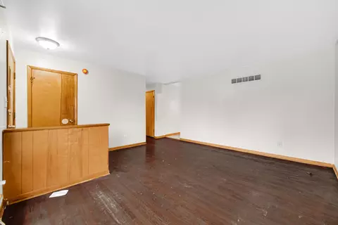 4524 Lincoln St, Gary, IN 46408 photo 6
