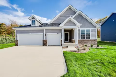 3529 Brander Dr, Valparaiso, IN 46385