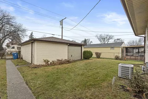1311 E 19th Ave, Gary, IN 46407 photo 21