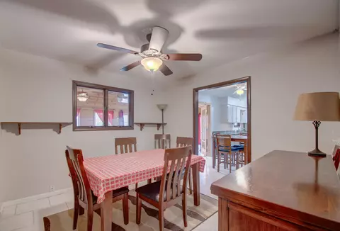 Dining - 2443 Flat Rock Rd, Dyer, IN 46311 photo 2 of 3