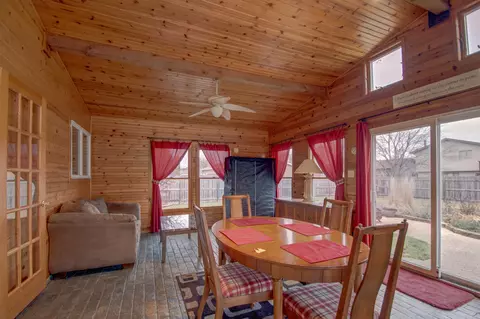 Dining - 2443 Flat Rock Rd, Dyer, IN 46311 photo 3 of 3