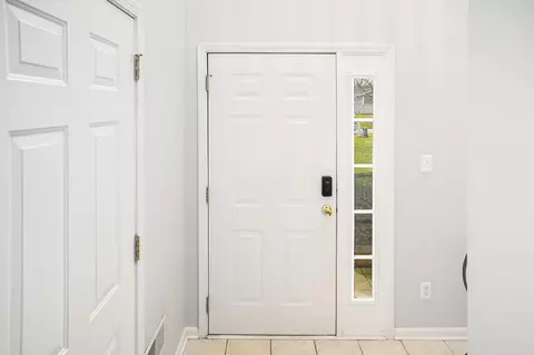 Entry Way - 8011 Knickerbocker Pl, Dyer, IN 46311 photo 1 of 1