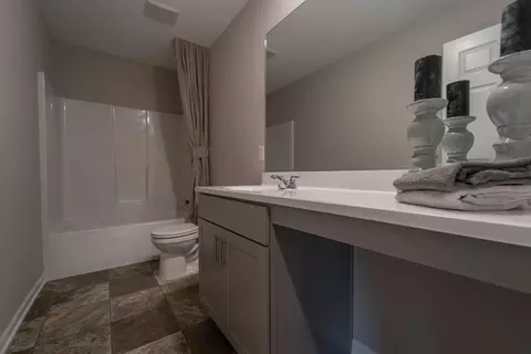 Bath - 3010 E 105th Ave, Crown Point, IN 46307 photo 1 of 1