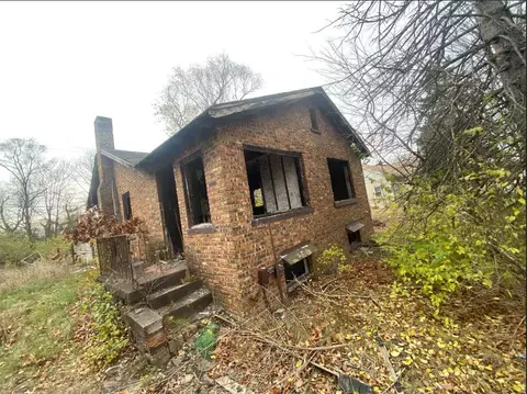 933 E Ridge Rd, Gary, IN 46409 photo 1