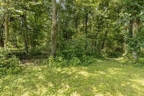 686 S 225, Hebron, IN 46341 photo 9