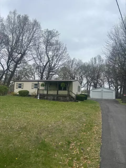2520 W 500, North Judson, IN 46366
