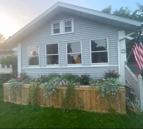319 Franklin St, Porter, IN 46304 photo 1
