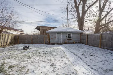 319 Franklin St, Porter, IN 46304 photo 19