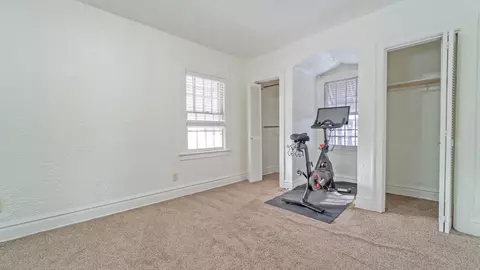 7216 Olcott Ave, Hammond, IN 46323 photo 22