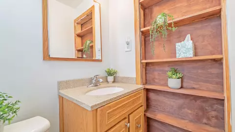 7216 Olcott Ave, Hammond, IN 46323 photo 18