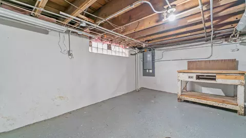 7216 Olcott Ave, Hammond, IN 46323 photo 29
