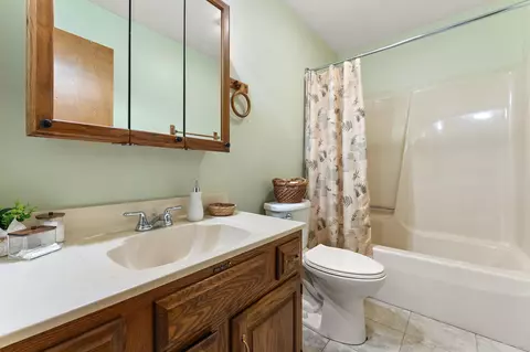11122 West Dr, De Motte, IN 46310 photo 17