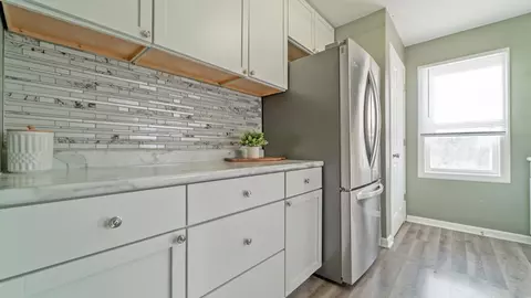 Kitchen - 5329 W 4th Pl, Gary, IN 46406 photo 2 of 5