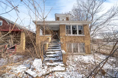 1069 Polk St, Gary, IN 46402 photo 1