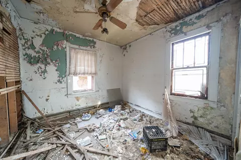 1069 Polk St, Gary, IN 46402 photo 6