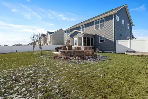 9821 Meadowrose Ln, Saint John, IN 46373 photo 41