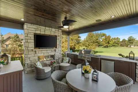 Exterior - 1420 Ryder Rd, Chesterton, IN 46304 photo 6 of 13