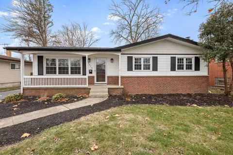 1616 Holly Ln, Munster, IN 46321