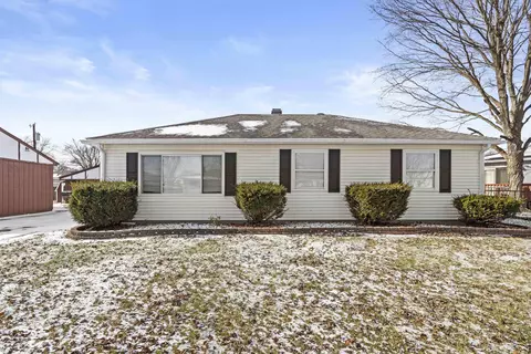 8134 Grace Pl, Highland, IN 46322