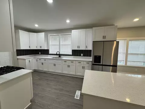 Kitchen - 511 E 43rd Ave, Gary, IN 46409 photo 5 of 7