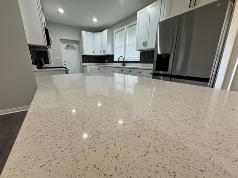 Kitchen - 511 E 43rd Ave, Gary, IN 46409 photo 2 of 7