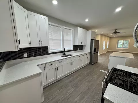 Kitchen - 511 E 43rd Ave, Gary, IN 46409 photo 7 of 7