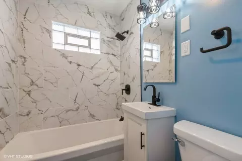 Bath - 7331 Harrison Ave, Hammond, IN 46324 photo 1 of 1