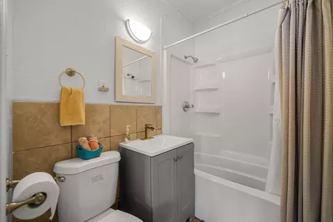 Bath - 308 S Henry St, Gary, IN 46403 photo 1 of 1