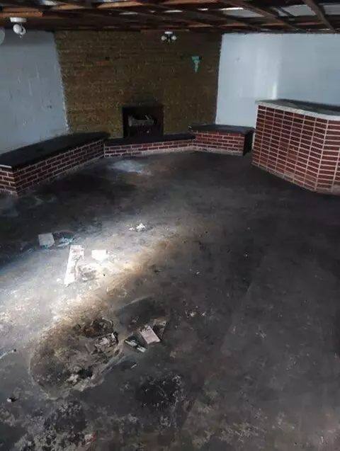 231 Cleveland St, Gary, IN 46404 photo 9