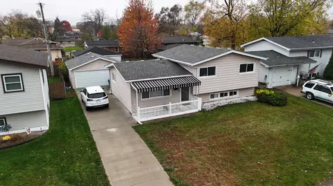 3106 Farmer Dr, Highland, IN 46322