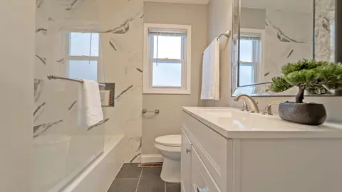 2256 W 17th Ave, Gary, IN 46404 photo 13