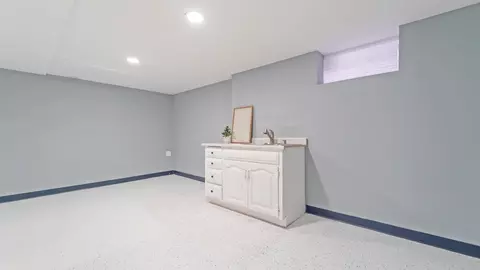 2256 W 17th Ave, Gary, IN 46404 photo 18