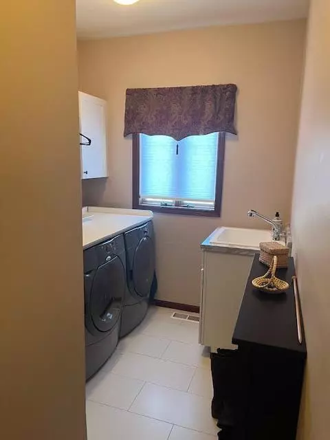 740 Clover Ln, Crown Point, IN 46307 photo 10