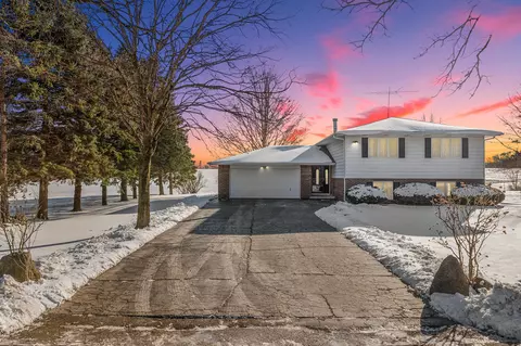 9251 E 93rd Ave, Crown Point, IN 46307 photo 1