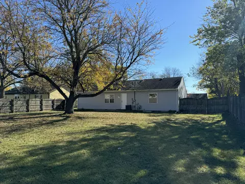 738 Apache Ln, Lowell, IN 46356 photo 18