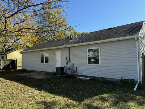 738 Apache Ln, Lowell, IN 46356 photo 20