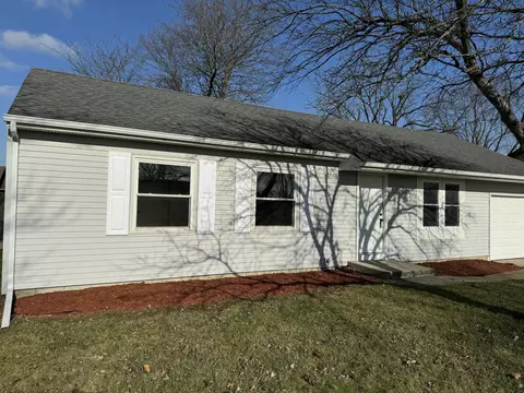 738 Apache Ln, Lowell, IN 46356 photo 23