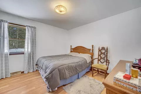 9605 Middlesex Rd, De Motte, IN 46310 photo 10