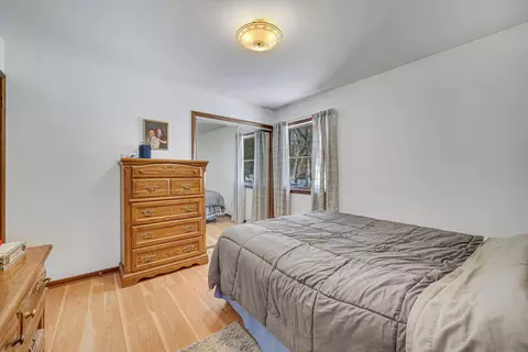 9605 Middlesex Rd, De Motte, IN 46310 photo 11