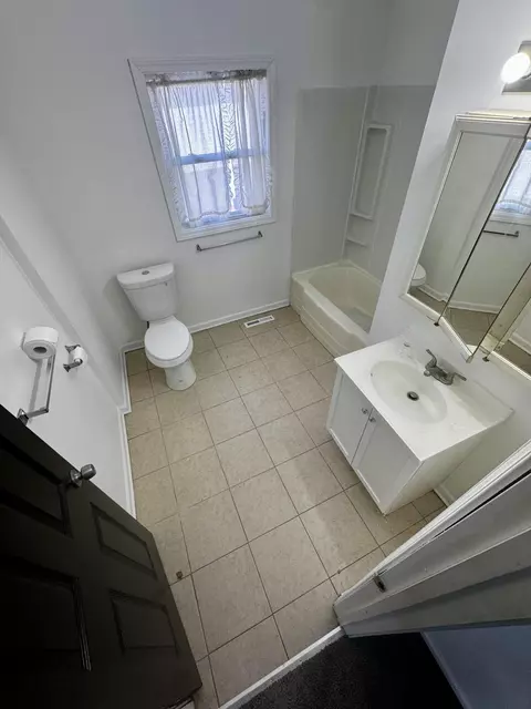 1765 W Taft St, Gary, IN 46404 photo 6