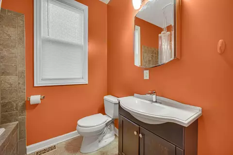 2033 Davidson Pl, Whiting, IN 46394 photo 23