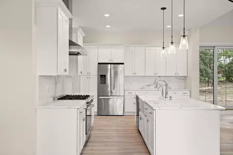 Kitchen - 16675 Willard Ln, Lowell, IN 46356 photo 4 of 7